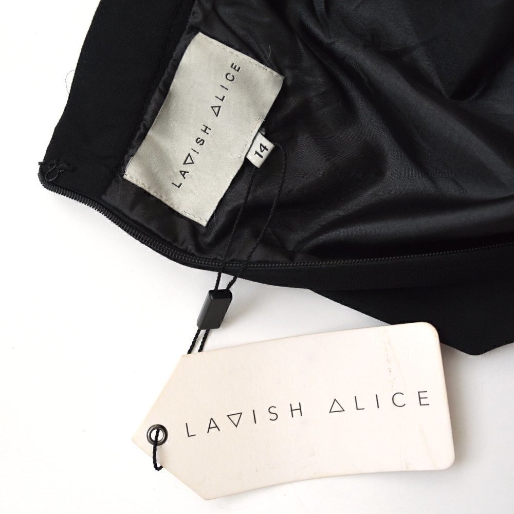 Lavish Alice Black Strappy Open Back Dress NEW - Picture 7 of 7